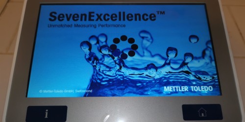 Misuratore da banco METTLER TOLEDO™ SevenExcellence™ S470 pH/Conducibilità pari al nuovo